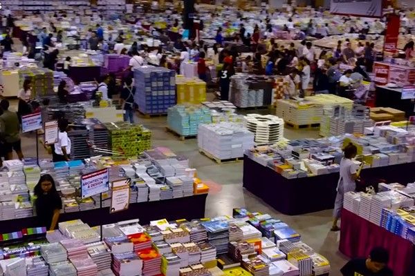 World's biggest book sale opens in Manila for the first time