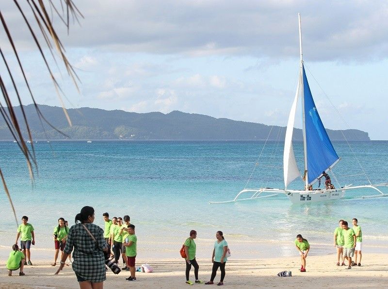 DOT: Accredited hotels in Boracay now 243