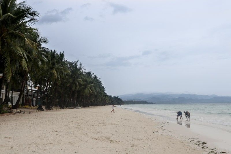 Palace maintains Duterte said 'no' to Boracay casino