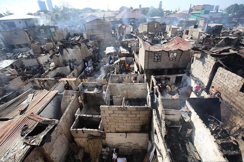 Fire leaves 500 families homeless in Quezon City