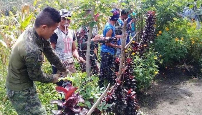 Ex-NPA rebels help clean up schools in Sultan Kudarat
