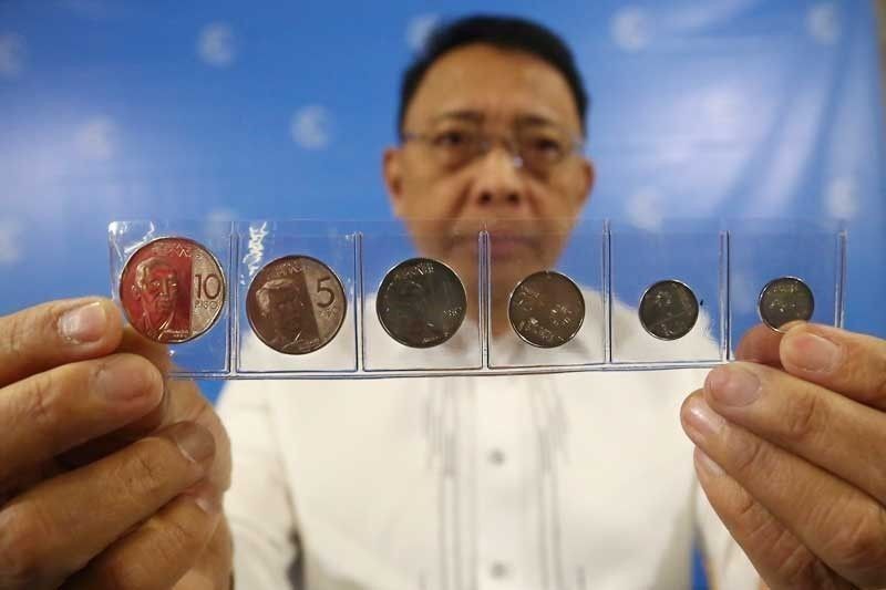 MRT, LRT ticket machines now accept new coins