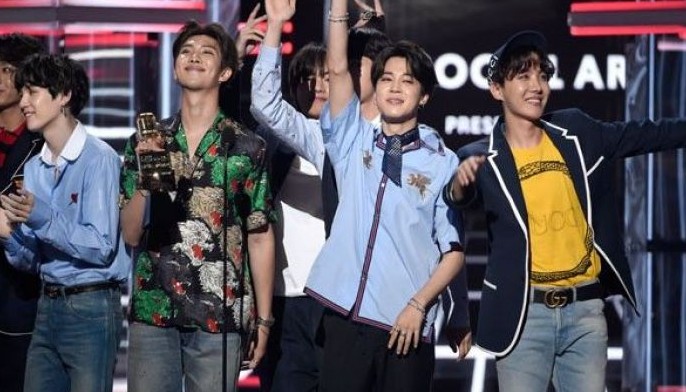 School victims honored at Billboard Awards; Janet, BTS shine