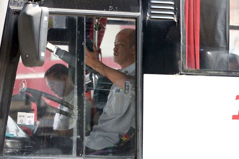 Provincial bus drivers,  6 na oras  lamang ang  pagmamaneho- LTFRB