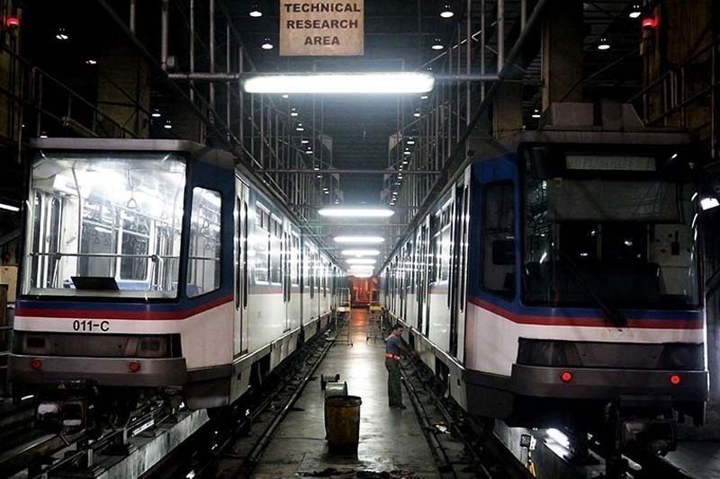 DOTr sorry for incident at MRT over passenger's PWD card