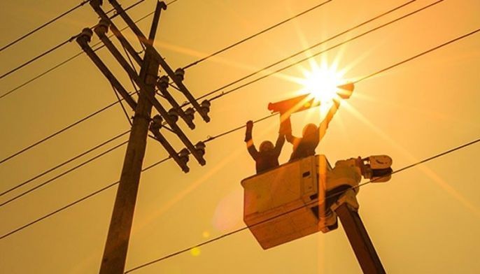 Gokongweis unload shares in Meralco