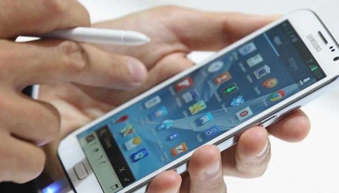 Mobile internet seen 5x faster with Mislatel entry &mdash; lawmaker