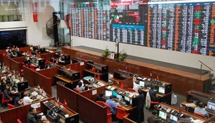 Stocks eke out gains in cautious trading