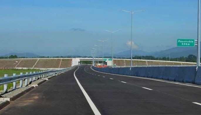 DPWH evaluating SMC proposal to extend TPLEX