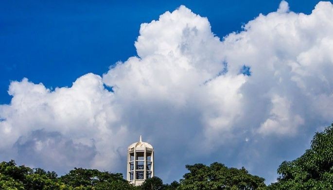 SC cuts off its head and UP Carillon bells are heard again