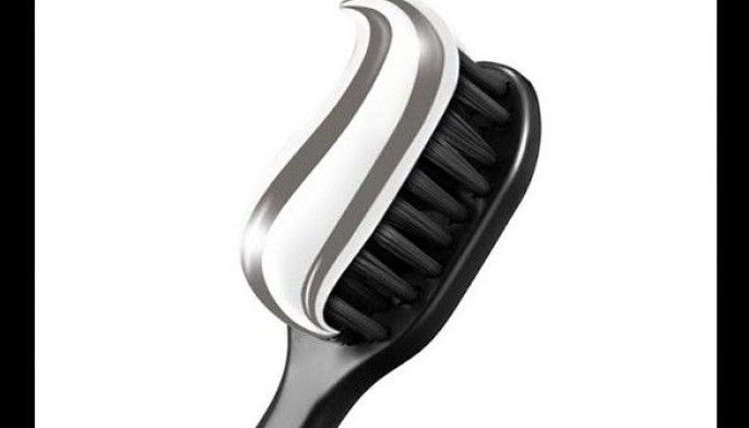 Black for white: 5 reasons why charcoal is good for teeth