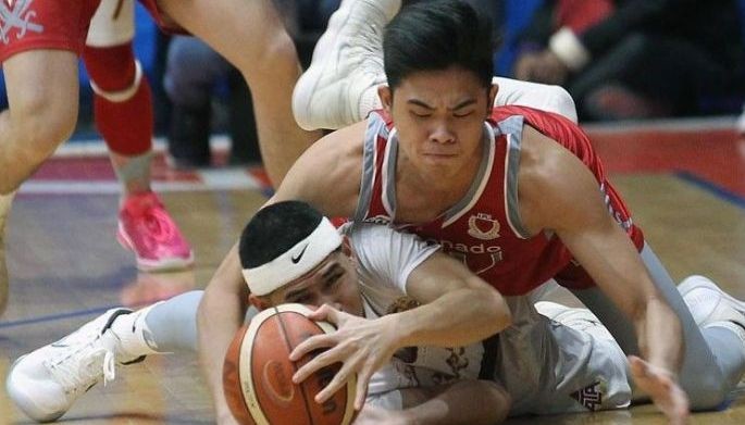 Altas ipinagkait sa Pirates ang asam na sweep