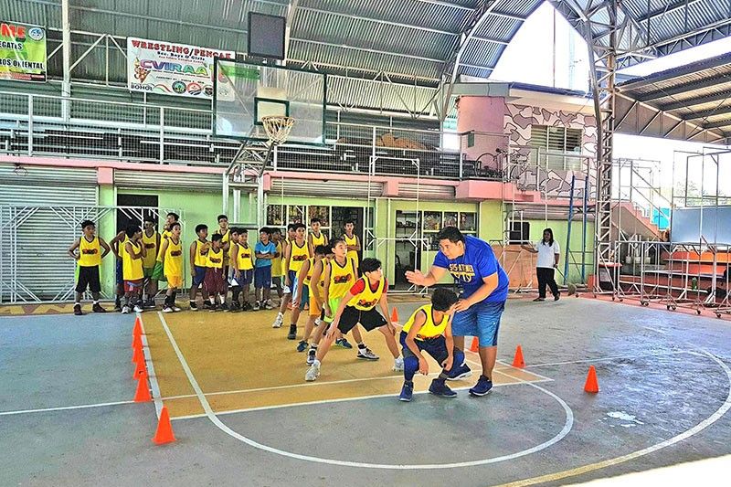 Coach Carz basketball camp molabyog sa Zamboanga Sibugay