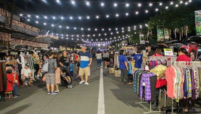 WATCH: Circulo Verde delights shoppers with full night of entertainment during celebrity bazaar