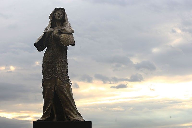 Gabriela Solons Seek Probe Into Removal Of Comfort Woman Statue