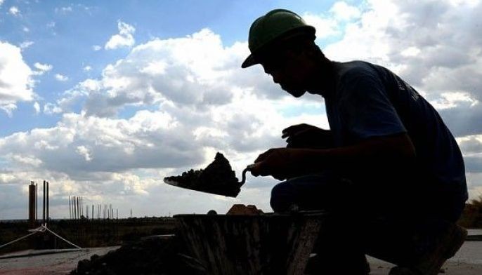 Unemployment declines, underemployment up in April