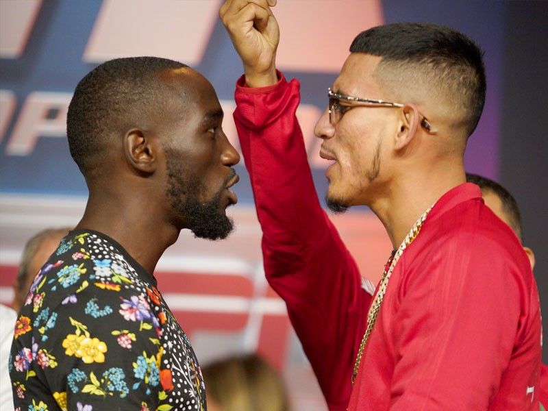 Champ Terence Crawford planning to silence Benavidez in ring