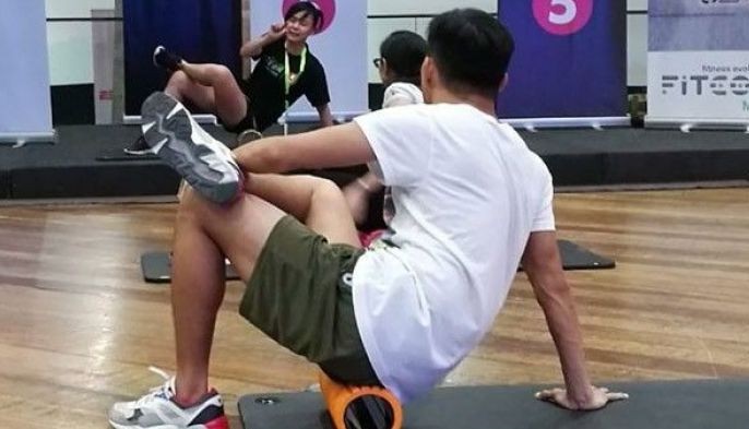 WATCH: Simple exercise to prevent &lsquo;dad bod&rsquo;