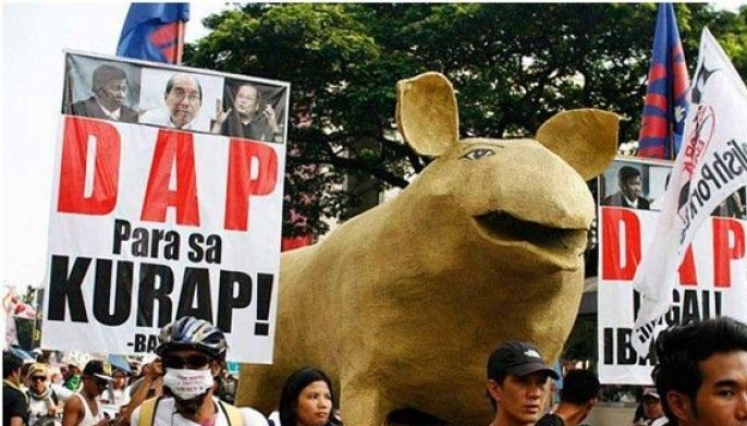 Palace: More Aquino allies should be charged over DAP