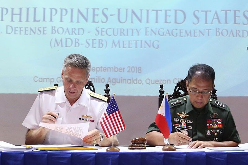 Philippines, US agree on more joint security activities in 2019