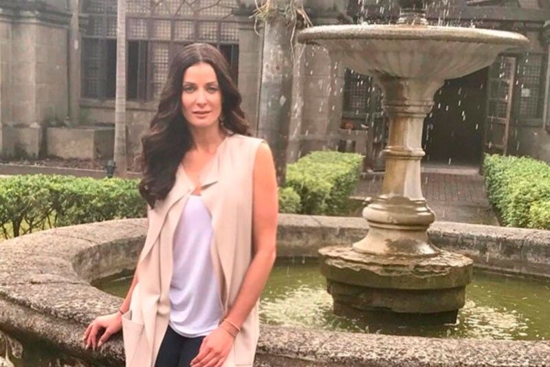 Dayanara rumampa sa Intramuros Aljur todo english at nagpapakalalim na naman