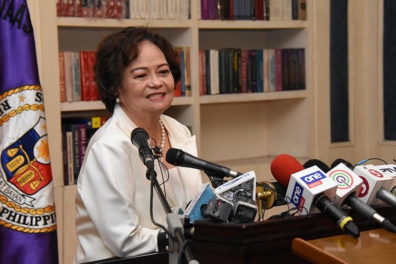 De Castro wants SC to be remembered for restoring 'collegiality'
