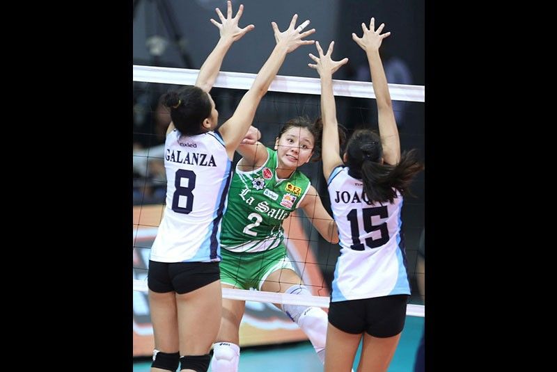 Lady Tams stave off elimination