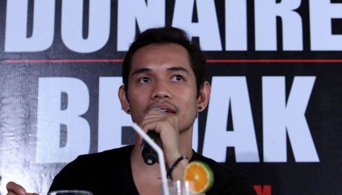Donaire signs up  for Super Series