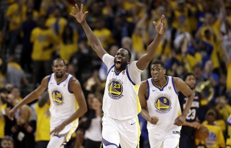 Draymond Green elevates game, brings it on both ends for Warriors