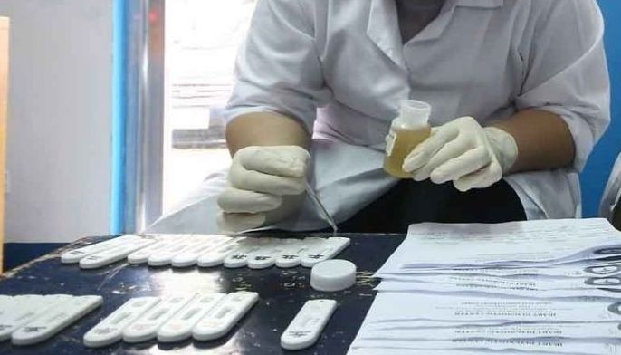 Mga opisyal sa barangay sa Carcar gi-drug test