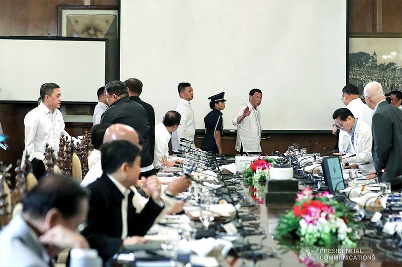Duterte to hold command conference for 'Ompong'