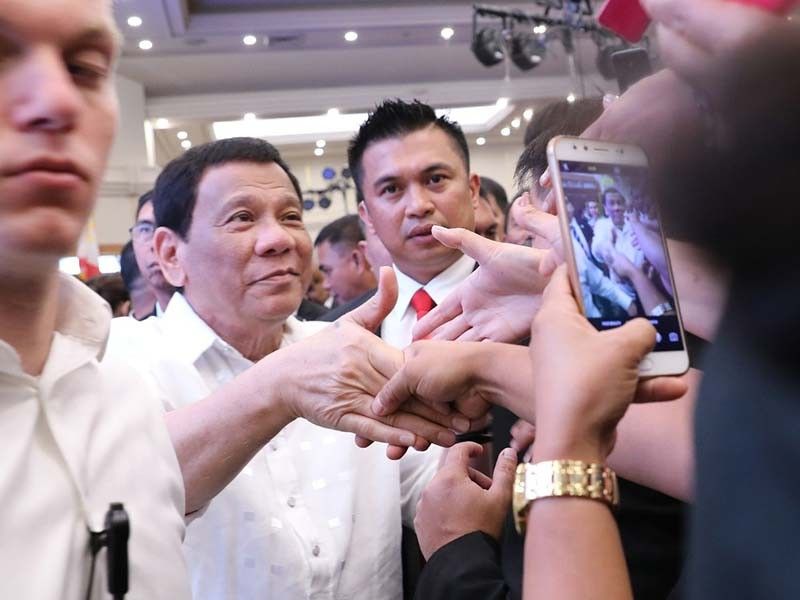 Duterte tries to justify war on drugs before Israeli business community