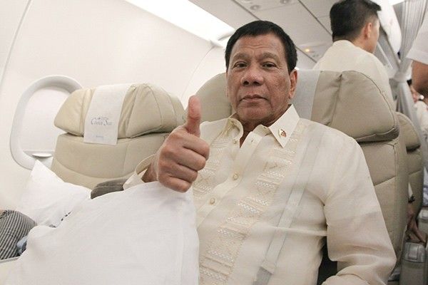 Duterte to take private plane to ASEAN Summit in Singapore