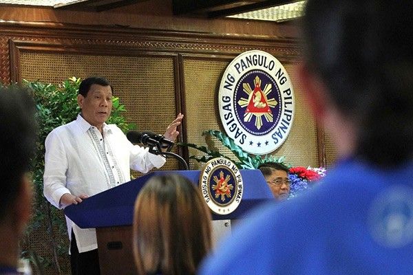 Gabriela slams Duterte for order to shoot female NPAs in vagina