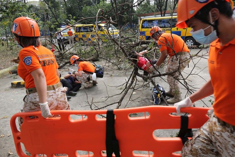 Duterte forms Metro Manila quake resiliency body