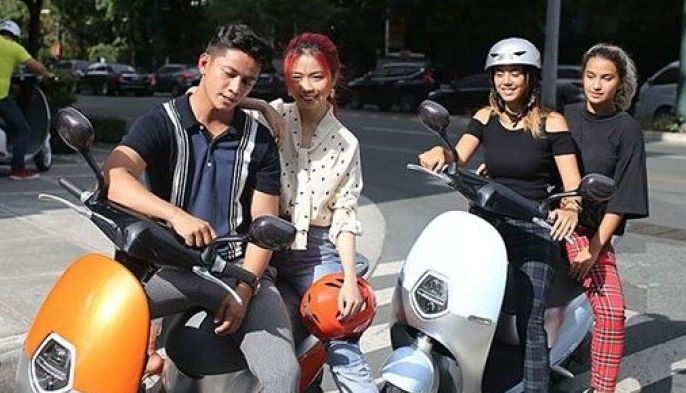 WATCH: &lsquo;Fastest&rsquo; electric scooter in the Philippines unveiled