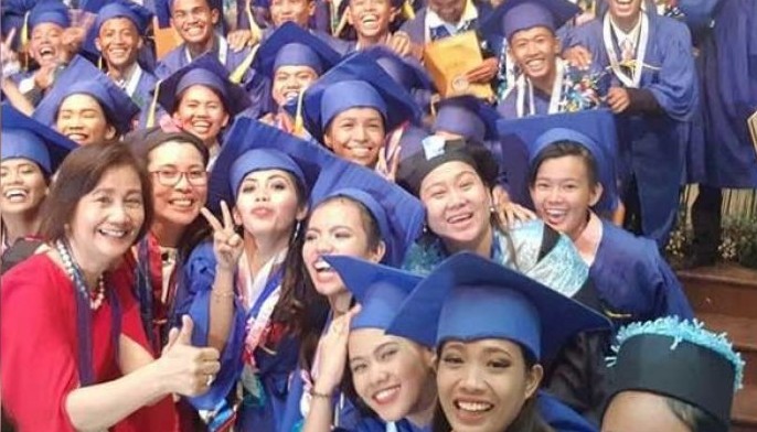 SM techvoc scholars graduate in Cebu