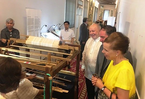 Filipino embroidersâ works exhibited in Spain
