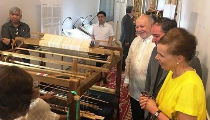 Filipino embroiders&rsquo; works exhibited in Spain
