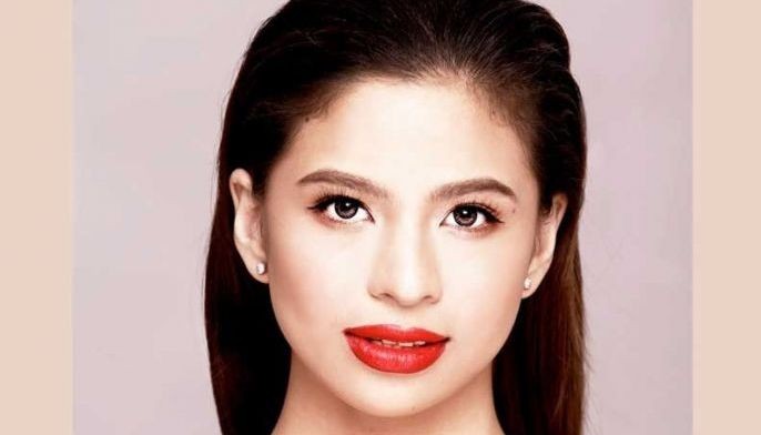 Janine sings for Broken Hearted