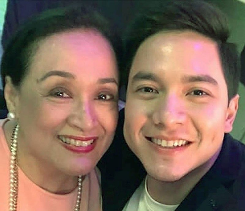 Alden sees his mom in Coney