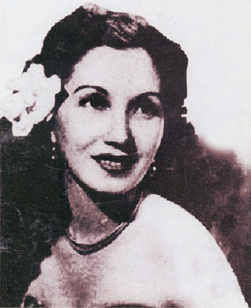 Elsa Oria in California concert