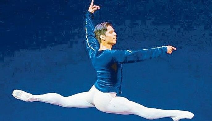 Why danseur Victor Maguad connects with Center Stage