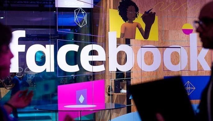 Facebook sends privacy alerts to affected users