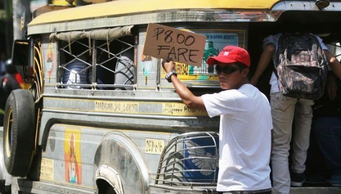 Pasahe sa dyip ibalik sa P8!