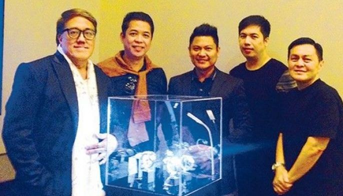 Fashion designers tie up with Ren&eacute; Mouris