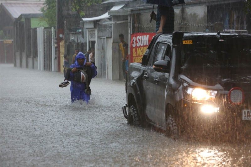 LIST: Malls offer free parking, stay for stranded residents