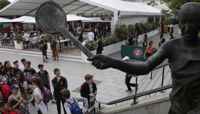 Up-and-comers will try to announce arrival at French Open