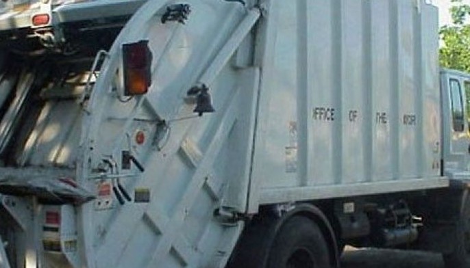 Only 4 garbage trucks operating in Talisay City