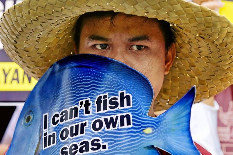 China in control of Panatag shoal, say Filipino fishermen